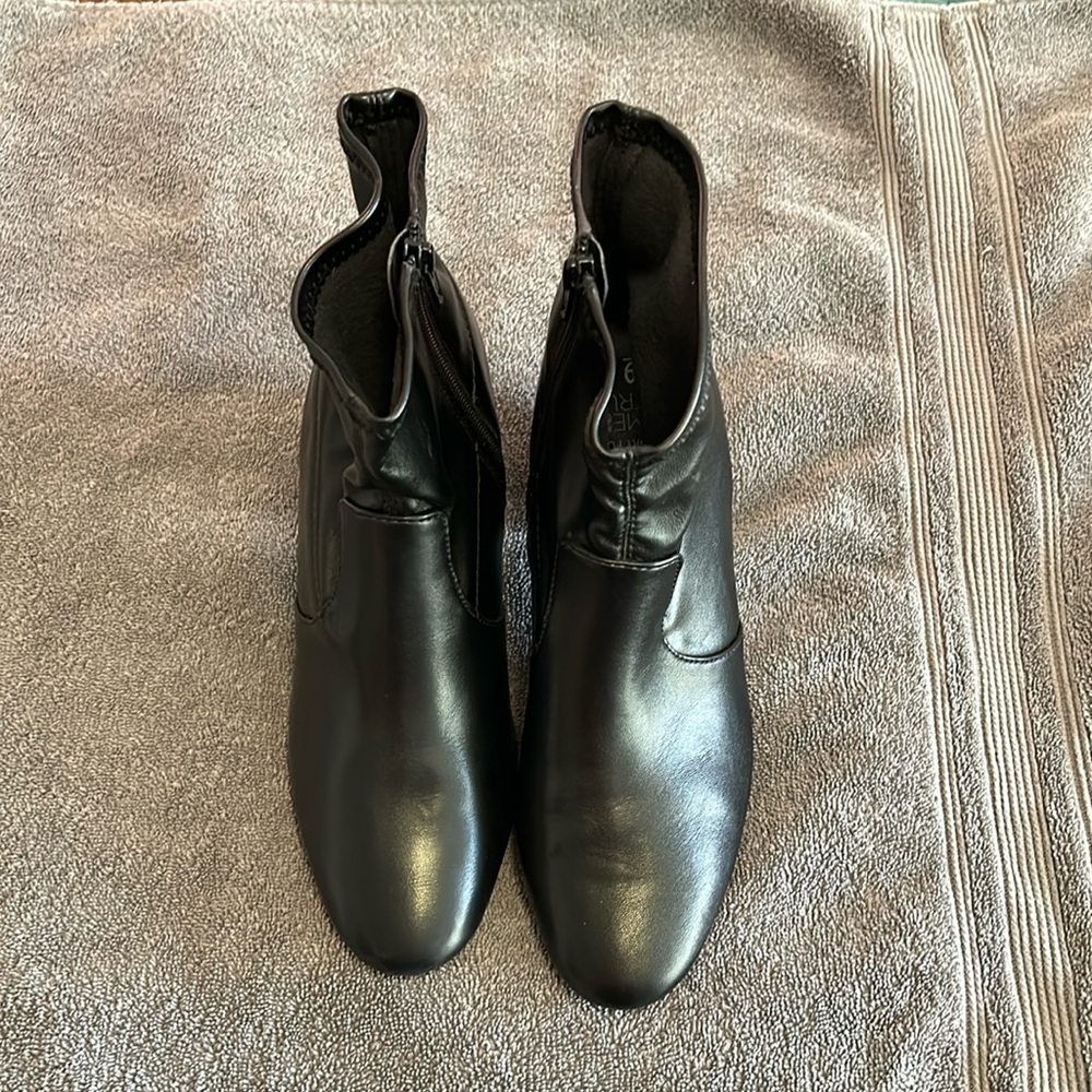 **3/$15** Black Ankle Boots. Time and Tru. Size 9
